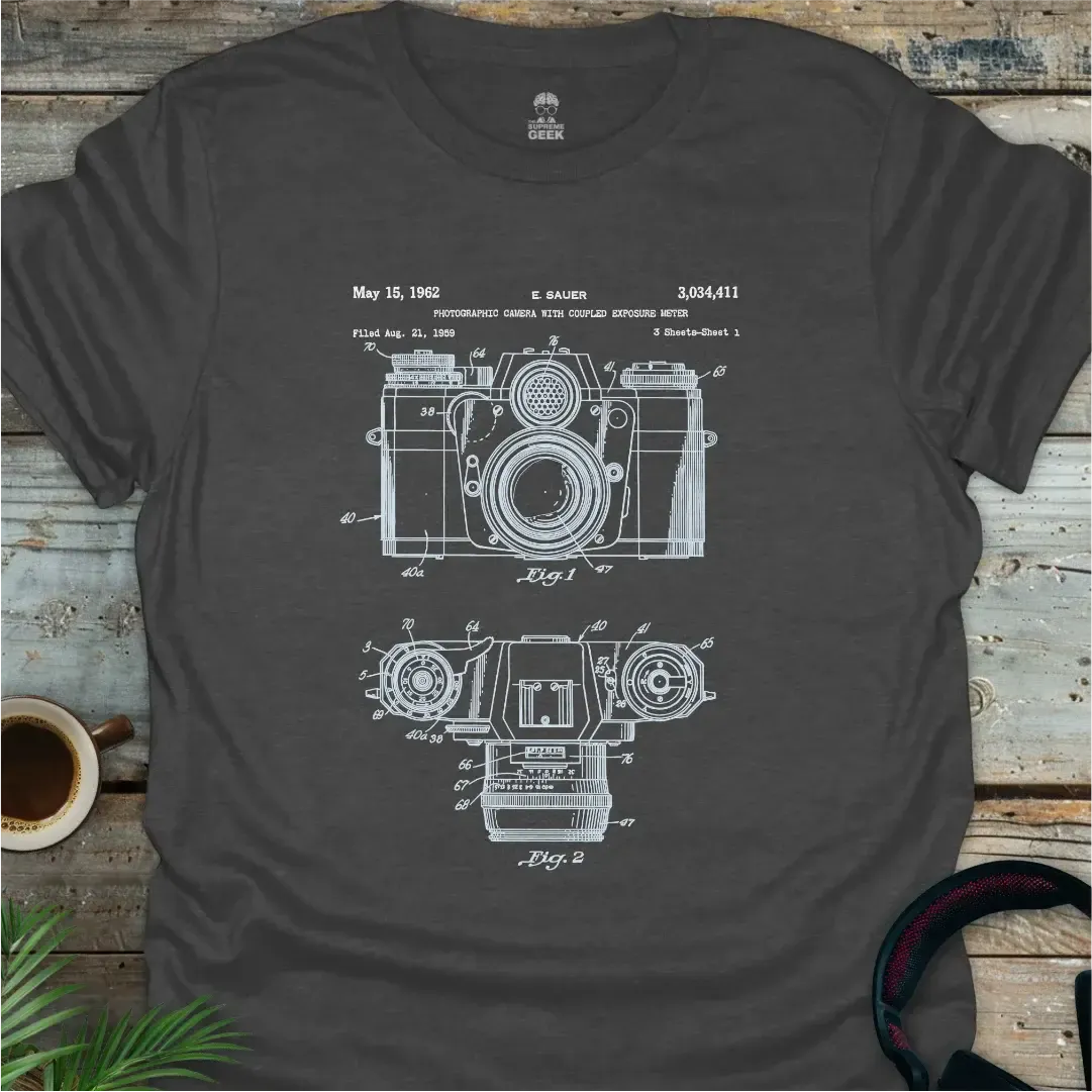 1962 Sauer Camera Patent- Geek T-Shirt - Dark Heather
