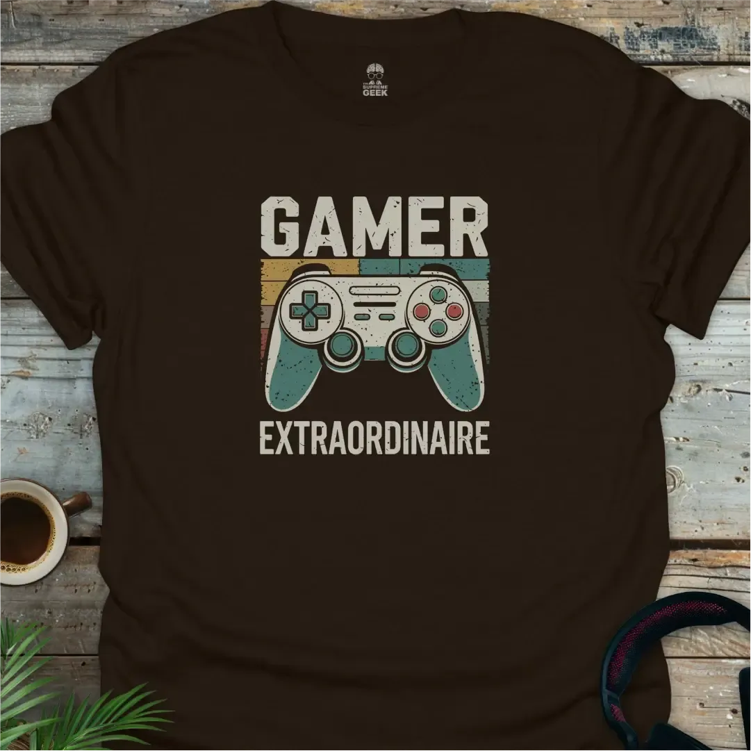 Gamer Extraordinaire - Geek T-Shirt - Dark Chocolate