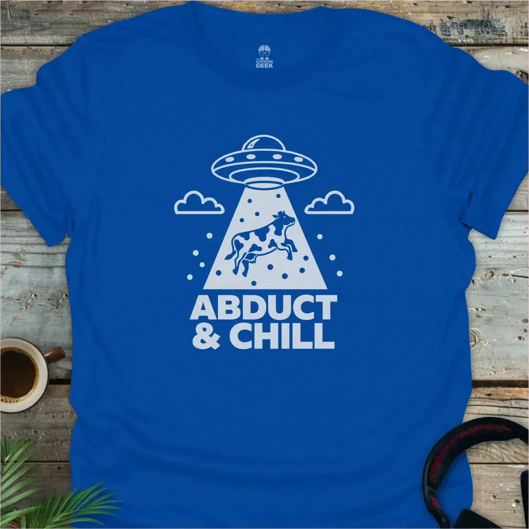 Abduct & Chill - Geek T-Shirt - Royal