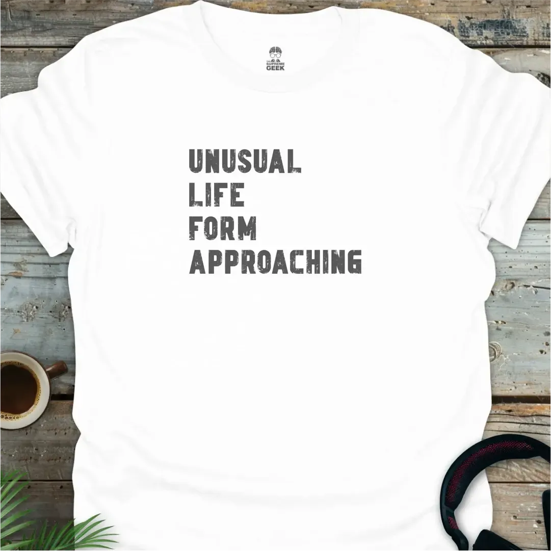 Unusual Life Form Approaching - Geek T-Shirt - White