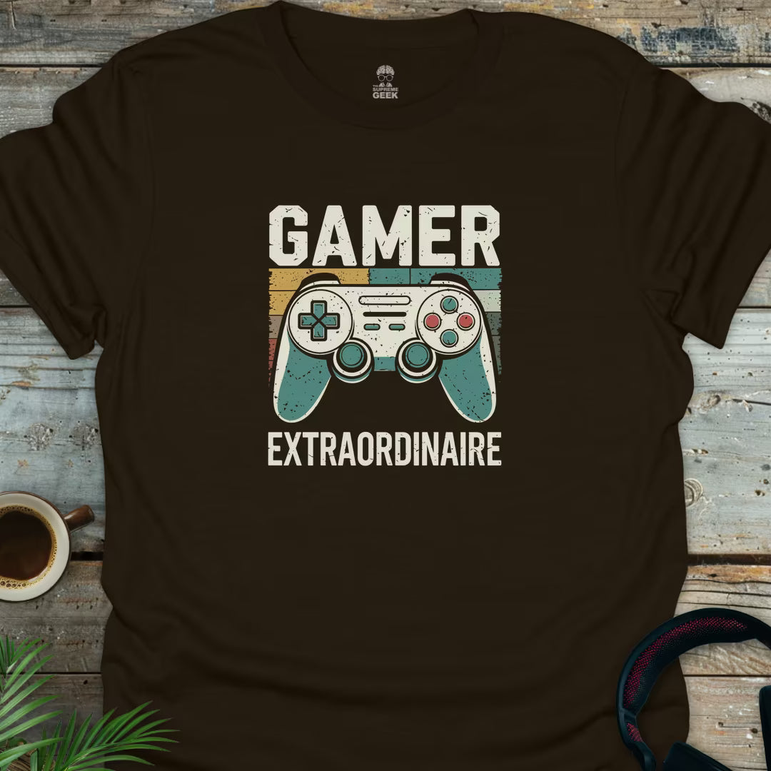 Gamer Extraordinaire - Geek T-Shirt - Dark Chocolate