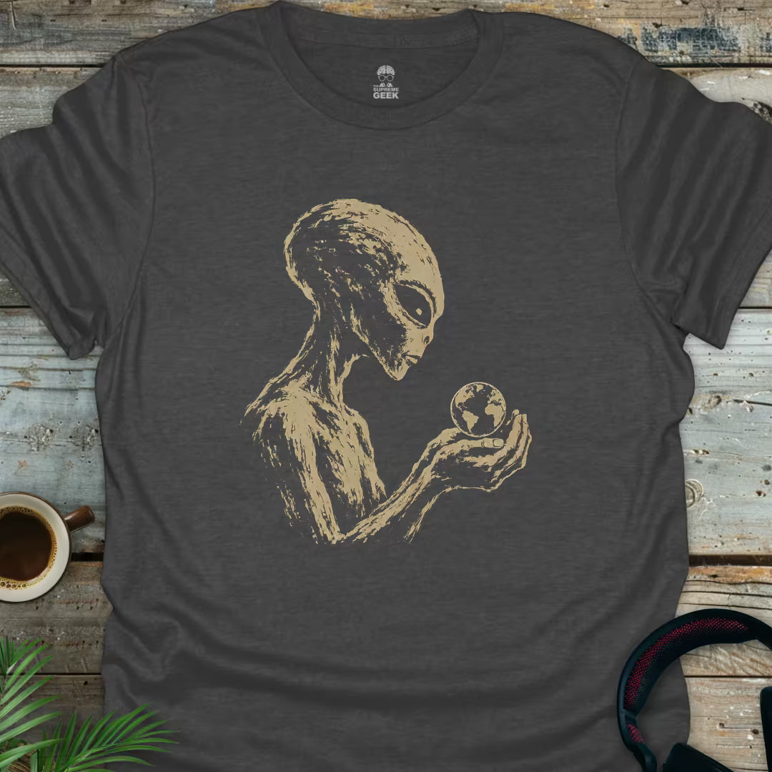 We Are Not Alone - Geek T-Shirt - Dark Heather